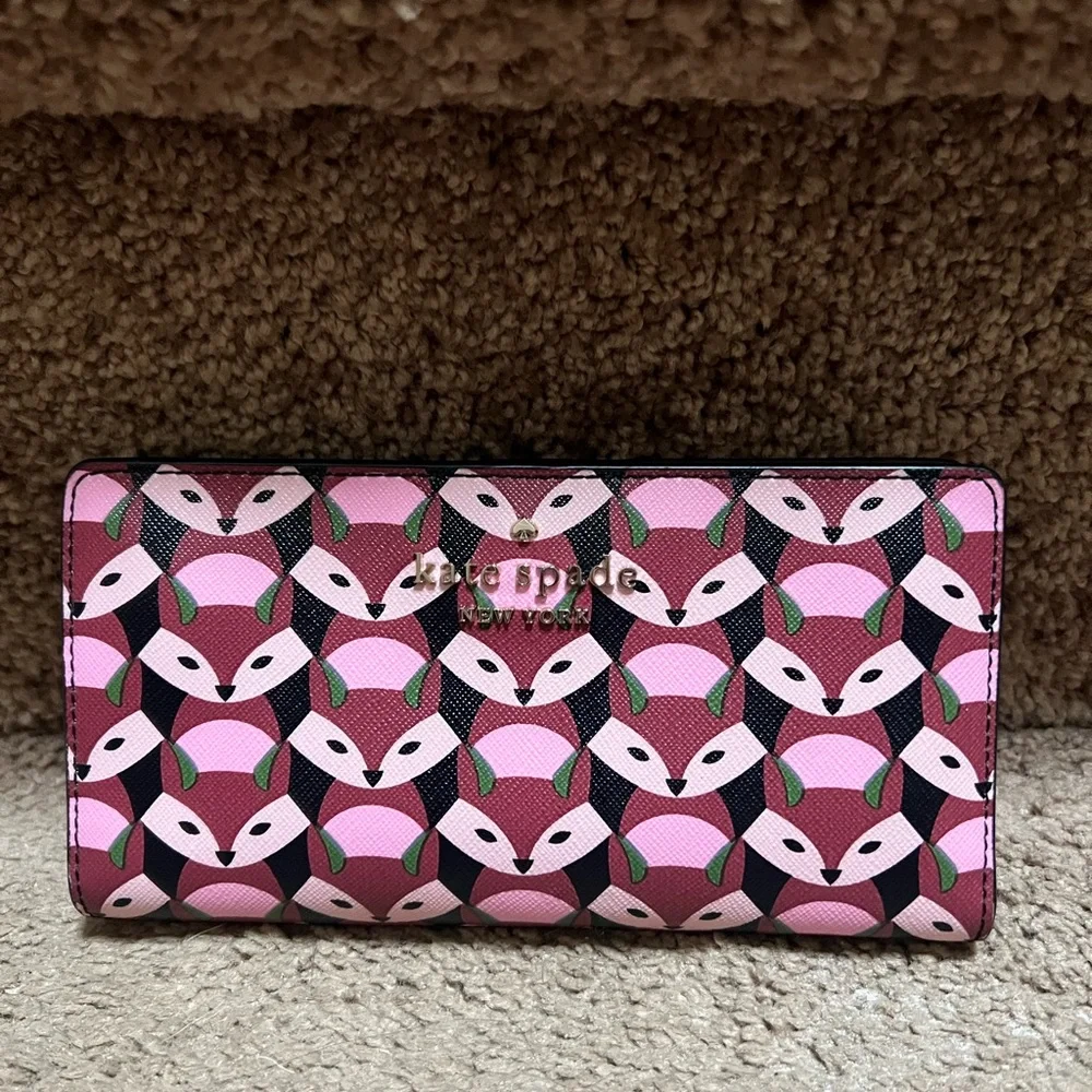 Kate Spade Staci Geo Fox Large Slim Bifold Wallet in Multi Like New